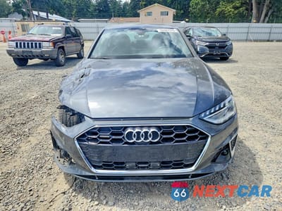 Piąte zdjęcie samochodu w środku: 2023 AUDI A4 PREMIUM PLUS 45 VIN:WAUEAAF42PN005035 - miniatura
