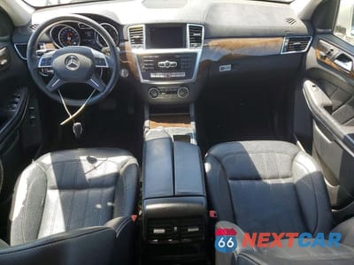 Zdjęcie 8 z 13 samochodu: 2013 MERCEDES-BENZ GL 450 4MATIC VIN:4JGDF7CE1DA128579 - miniatura