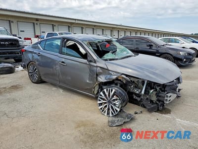 Czwarte zdjęcie samochodu z boku: 2026 NISSAN ALTIMA SV VIN:1N4BL4DW2TN315515 - miniatura