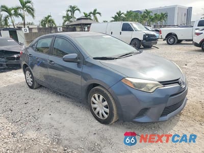 Czwarte zdjęcie samochodu z boku: 2016 TOYOTA COROLLA L VIN:5YFBURHE2GP509041 - miniatura