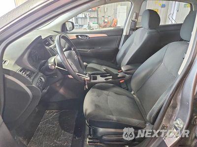 Zdjęcie 7 z 12 samochodu: 2019 NISSAN SENTRA S VIN:3N1AB7AP2KY229407 - miniatura