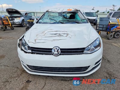 Piąte zdjęcie samochodu w środku: 2015 VOLKSWAGEN GOLF VIN:3VW817AU6FM024459 - miniatura