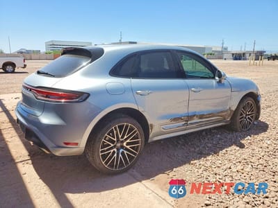 Trzecie zdjęcie samochodu z tyłu: 2025 PORSCHE MACAN BASE VIN:WP1AA2A52SLB08885 - miniatura