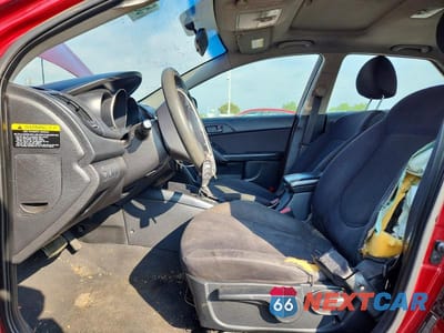 Zdjęcie 7 z 13 samochodu: 2012 KIA FORTE EX VIN:KNAFU5A23C5492944 - miniatura