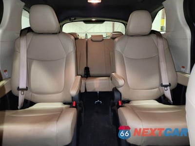 Zdjęcie 10 z 13 samochodu: 2023 TOYOTA SIENNA XLE VIN:5TDYRKEC3PS153812 - miniatura