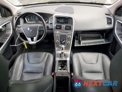Zdjęcie 8 z 13 samochodu: 2016 VOLVO XC60 T5 PLATINUM VIN:YV440MDM1G2822825 - miniatura
