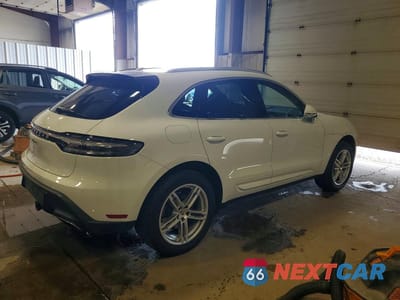 Trzecie zdjęcie samochodu z tyłu: 2023 PORSCHE MACAN BASE VIN:WP1AA2A51PLB20937 - miniatura