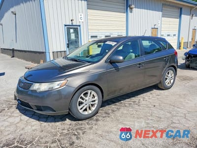 2012 KIA FORTE EX KNAFU5A26C5469478 - główne zdjęcie licytacji z USA - miniatura