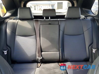 Zdjęcie 10 z 14 samochodu: 2025 TOYOTA RAV4 XSE VIN:JTME6RFV6SD570852 - miniatura