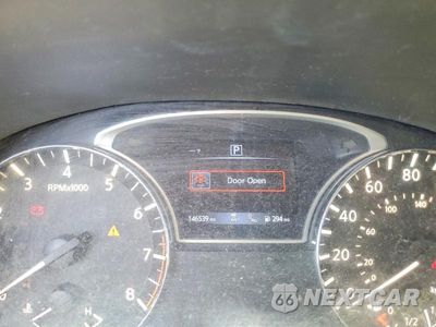 Zdjęcie 9 z 13 samochodu: 2019 NISSAN PATHFINDER SV VIN:5N1DR2MN8KC627566 - miniatura