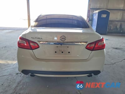 Zdjęcie 6 z 13 samochodu: 2017 NISSAN ALTIMA 2.5 S VIN:1N4AL3AP8HC292313 - miniatura