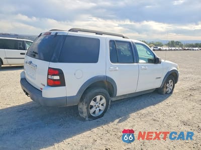 Trzecie zdjęcie samochodu z tyłu: 2007 FORD EXPLORER XLT VIN:1FMEU63E97UB79058 - miniatura