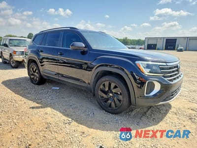 Czwarte zdjęcie samochodu z boku: 2024 VOLKSWAGEN ATLAS SE VIN:1V2WR2CA5RC511794 - miniatura