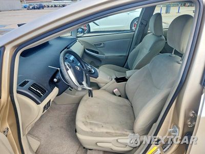 Zdjęcie 7 z 13 samochodu: 2010 TOYOTA PRIUS II VIN:JTDKN3DU1A0227367 - miniatura