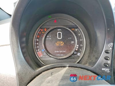 Zdjęcie 9 z 12 samochodu: 2015 FIAT 500 SPORT VIN:3C3CFFBR2FT623596 - miniatura