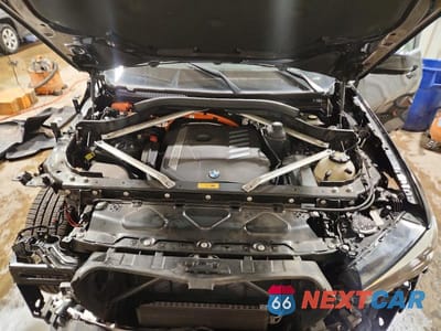 Zdjęcie 12 z 14 samochodu: 2021 BMW X5 XDRIVE45E VIN:5UXTA6C06M9G08018 - miniatura