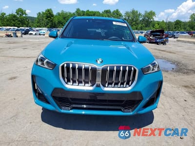 Piąte zdjęcie samochodu w środku: 2023 BMW X1 XDRIVE28I VIN:WBX73EF03P5W71348 - miniatura