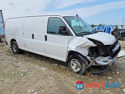 Czwarte zdjęcie samochodu z boku: 2023 CHEVROLET EXPRESS G3500 VIN:1GCZGHFP3P1240279 - miniatura