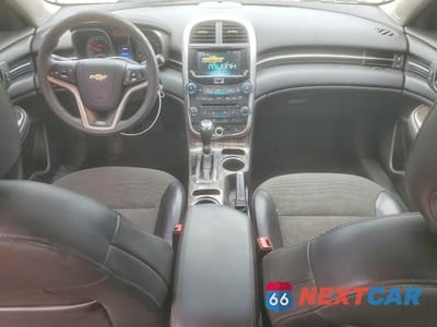 Zdjęcie 8 z 12 samochodu: 2015 CHEVROLET MALIBU 1LT VIN:1G11C5SL0FF160250 - miniatura