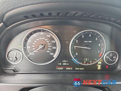 Zdjęcie 9 z 12 samochodu: 2017 BMW X5 XDRIVE35I VIN:5UXKR0C38H0V82721 - miniatura