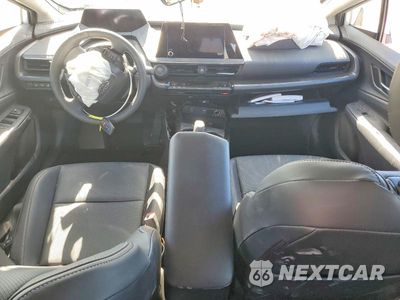 Zdjęcie 8 z 13 samochodu: 2025 TOYOTA PRIUS NIGHTSHADE VIN:JTDACAAU4S3052199 - miniatura