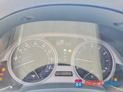Zdjęcie 9 z 12 samochodu: 2008 LEXUS IS 250 VIN:JTHCK262285022932 - miniatura