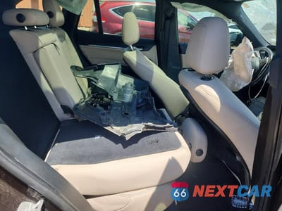 Zdjęcie 10 z 12 samochodu: 2016 BMW X1 XDRIVE28I VIN:WBXHT3C3XGP885488 - miniatura