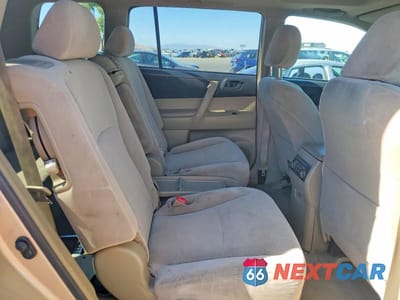 Zdjęcie 11 z 13 samochodu: 2008 TOYOTA HIGHLANDER BASE VIN:JTEES41A882102964 - miniatura