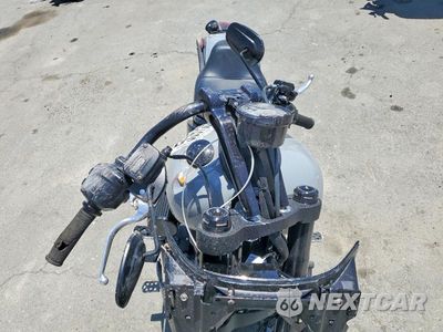 Piąte zdjęcie samochodu w środku: 2025 HARLEY-DAVIDSON FXLRS VIN:1HD1YWA28SB044544 - miniatura