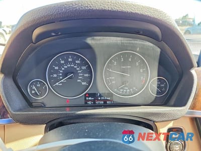 Zdjęcie 9 z 12 samochodu: 2015 BMW 320 I VIN:WBA3B1C54FK136761 - miniatura