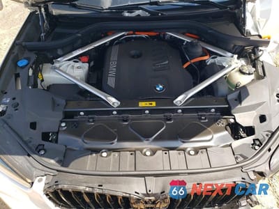 Zdjęcie 12 z 13 samochodu: 2026 BMW X5 XDRIVE50E VIN:5UX43EU02T9129016 - miniatura