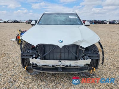 Piąte zdjęcie samochodu w środku: 2021 BMW X5 XDRIVE40I VIN:5UXCR6C05M9H23332 - miniatura