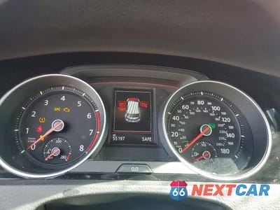 Zdjęcie 9 z 13 samochodu: 2018 VOLKSWAGEN GTI S VIN:3VW447AUXJM287049 - miniatura