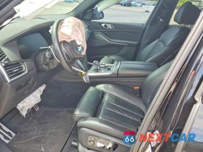 Zdjęcie 7 z 13 samochodu: 2021 BMW X5 XDRIVE40I VIN:5UXCR6C00M9E15081 - miniatura