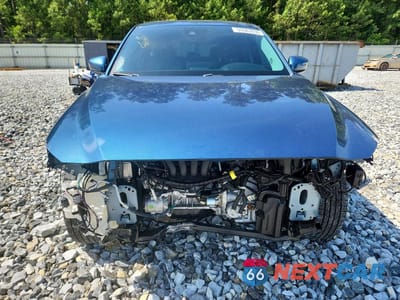 Piąte zdjęcie samochodu w środku: 2023 MAZDA CX-5 PREMIUM VIN:JM3KFBDM5P0147156 - miniatura