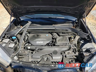 Zdjęcie 12 z 13 samochodu: 2017 BMW X1 XDRIVE28I VIN:WBXHT3C39H5F67894 - miniatura