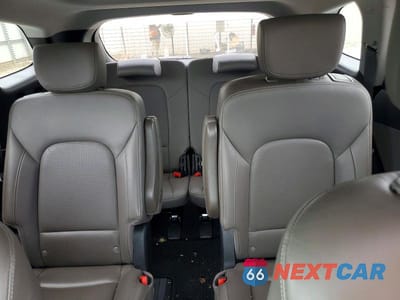 Zdjęcie 10 z 13 samochodu: 2017 HYUNDAI SANTA FE LIMITED ULTIMATE VIN:KM8SR4HF5HU243169 - miniatura