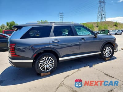 Trzecie zdjęcie samochodu z tyłu: 2026 HYUNDAI PALISADE SEL PREMIUM VIN:KM8RNES24TU073658 - miniatura