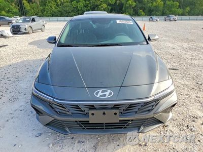 Piąte zdjęcie samochodu w środku: 2026 HYUNDAI ELANTRA SE VIN:KMHLL4DG6TU151047 - miniatura