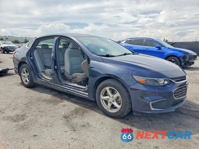Czwarte zdjęcie samochodu z boku: 2018 CHEVROLET MALIBU LS VIN:1G1ZB5ST1JF210281 - miniatura