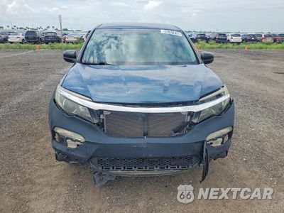 Piąte zdjęcie samochodu w środku: 2018 HONDA PILOT LX VIN:5FNYF5H18JB010029 - miniatura
