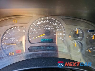 Zdjęcie 9 z 12 samochodu: 2004 CHEVROLET SILVERADO K1500 VIN:2GCEK19V341250542 - miniatura