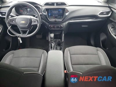 Zdjęcie 8 z 12 samochodu: 2023 CHEVROLET TRAILBLAZER LT VIN:KL79MPS22PB157348 - miniatura