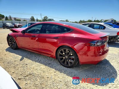 Drugie zdjęcie samochodu z przodu: 2017 TESLA MODEL S VIN:5YJSA1E42HF185351 - miniatura