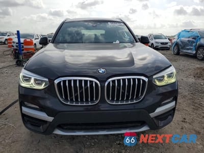 Piąte zdjęcie samochodu w środku: 2021 BMW X3 SDRIVE30I VIN:5UXTY3C01M9F84219 - miniatura