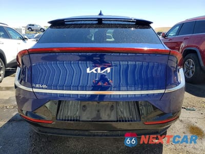 Zdjęcie 6 z 12 samochodu: 2023 KIA EV6 WIND VIN:KNDC34LA6P5602530 - miniatura