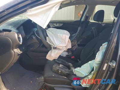 Zdjęcie 7 z 12 samochodu: 2023 KIA FORTE LXS VIN:3KPF24AD5PE566444 - miniatura