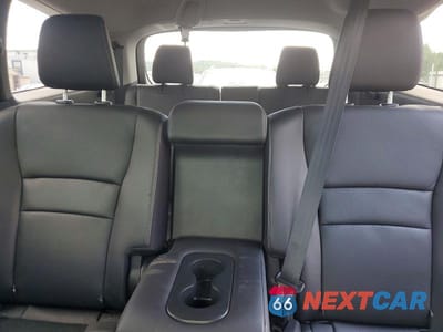 Zdjęcie 10 z 13 samochodu: 2021 HONDA PILOT SE VIN:5FNYF6H29MB093831 - miniatura