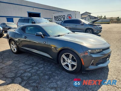 Czwarte zdjęcie samochodu z boku: 2017 CHEVROLET CAMARO LT VIN:1G1FB1RS1H0177742 - miniatura