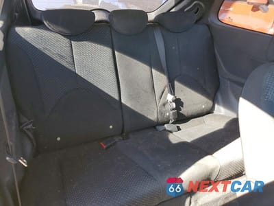 Zdjęcie 10 z 12 samochodu: 2011 HYUNDAI ACCENT GL VIN:KMHCM3AC9BU200829 - miniatura